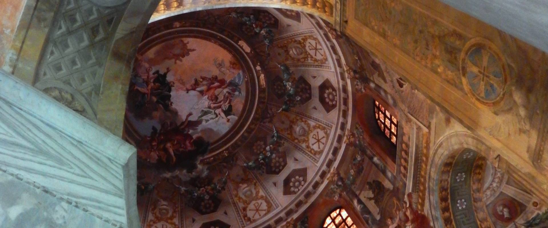 Scorcio della cupola affrescata foto di Sofia Pan